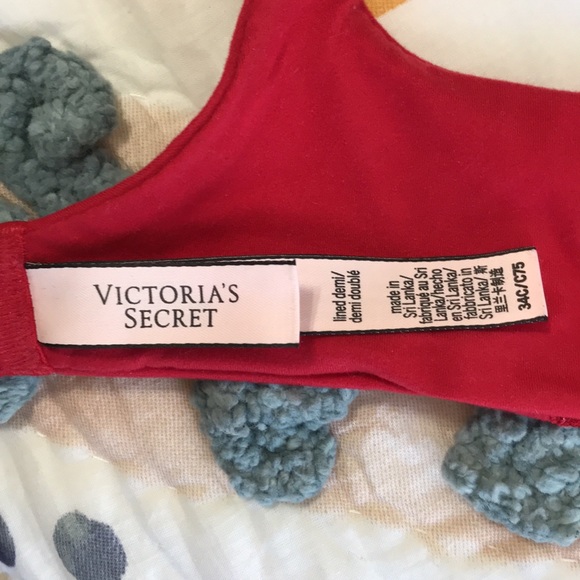 VS Body by Victoria lined demi lace bra - Picture 6 of 6